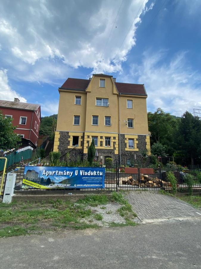 Apartmány U Viaduktu 46 Usti nad Labem Bagian luar foto
