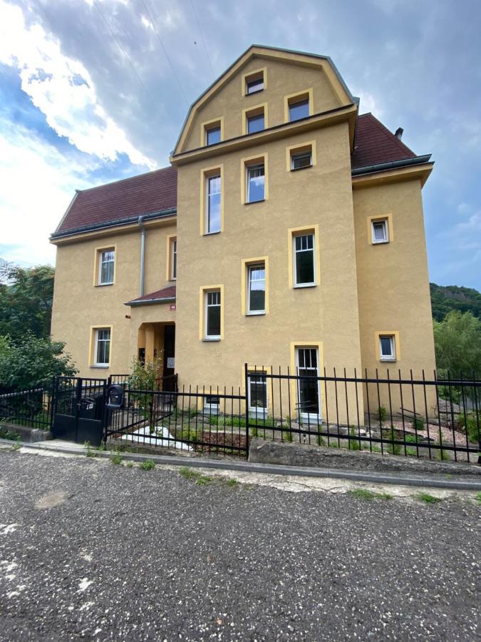 Apartmány U Viaduktu 46 Usti nad Labem Bagian luar foto